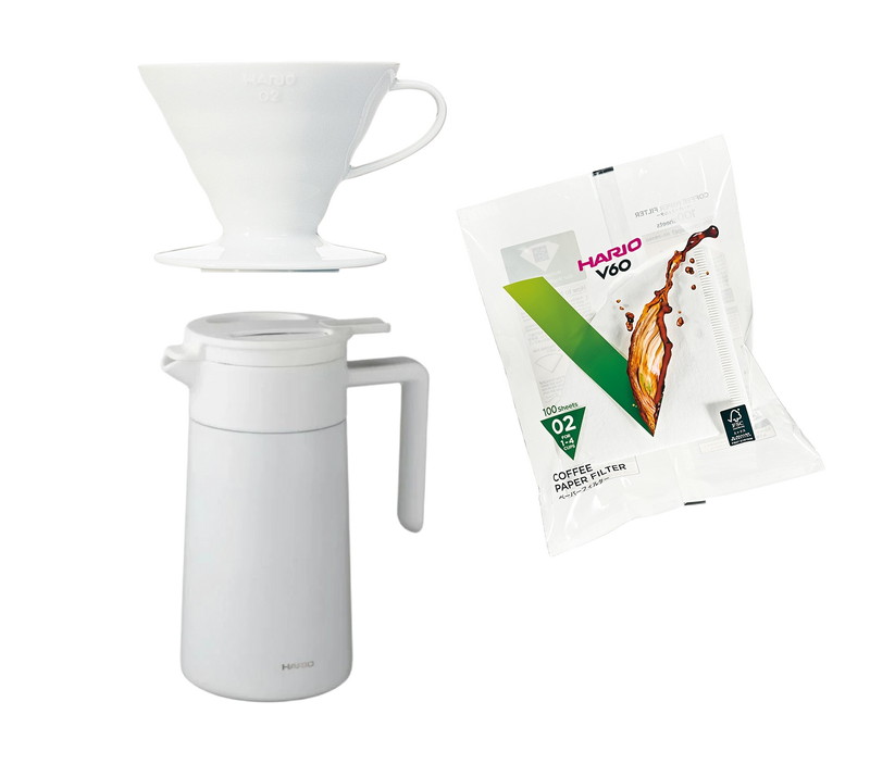 Hario V60 hvit termokanne og keramikk brygger i komplett sett