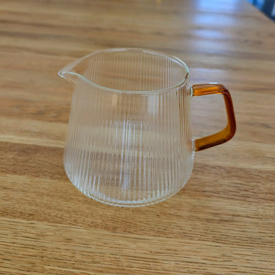 Typica Serveringskanne i Rillet Glass (600 ml)