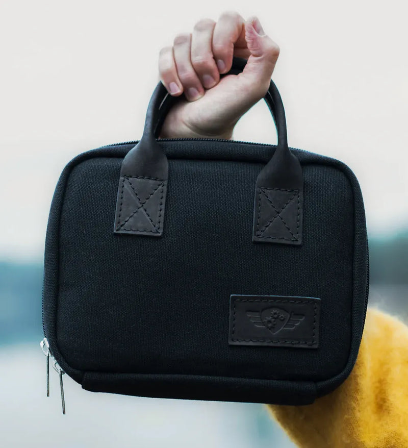 Comandante C40 Travel Bag