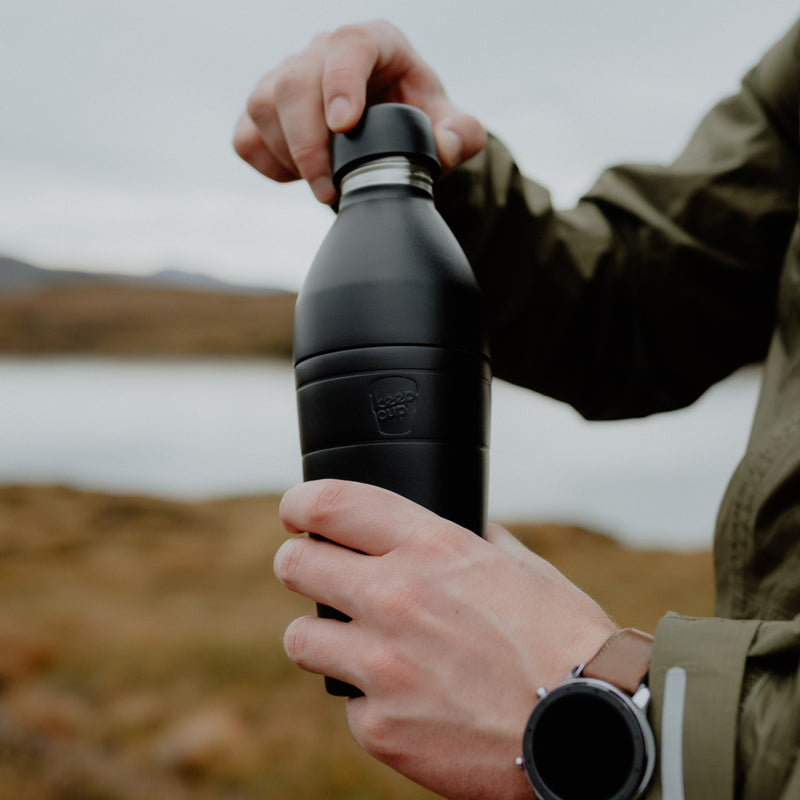 KeepCup Bottle Thermal Sort - KAFFAbutikk